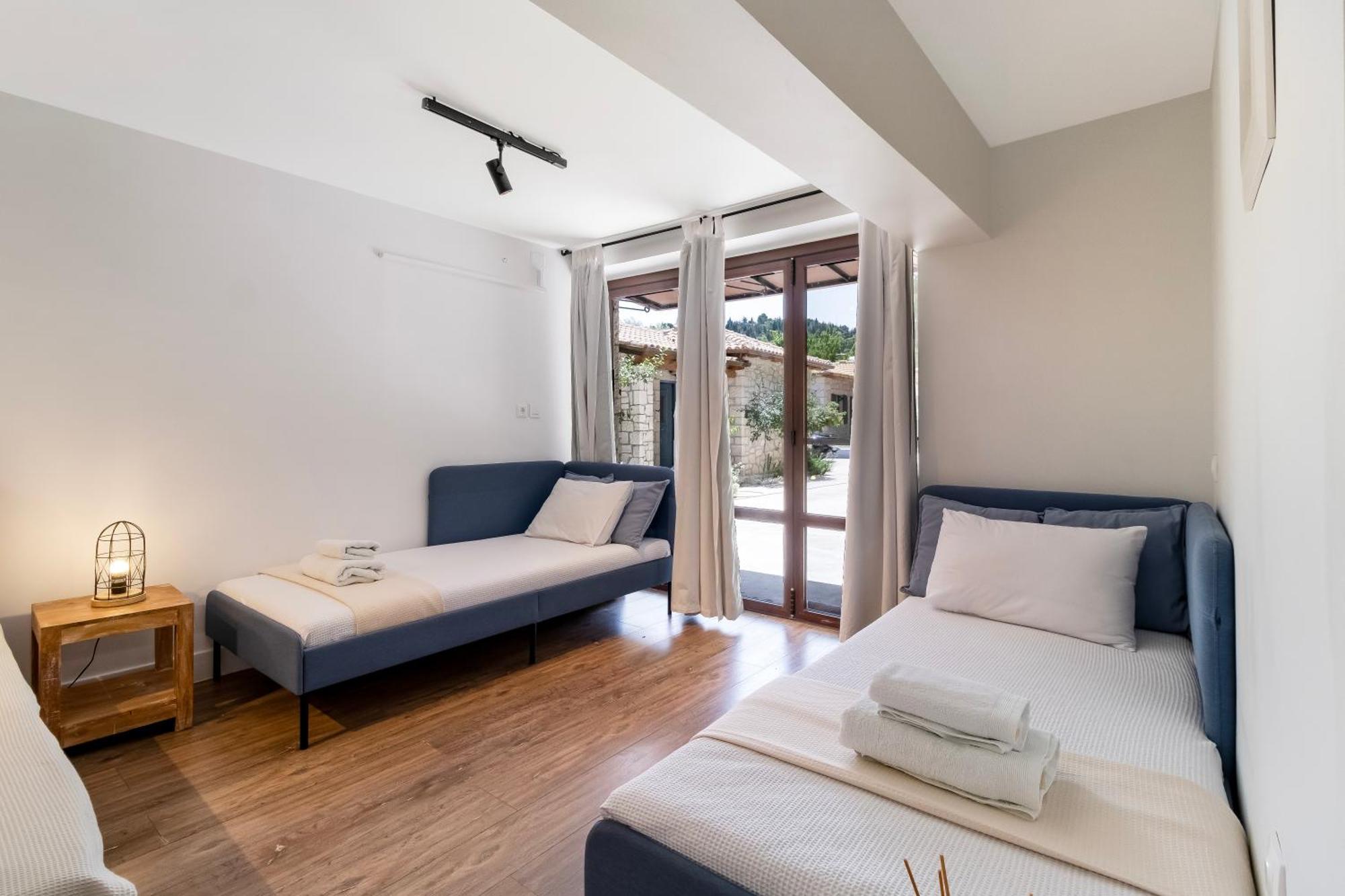 Apanema Mindfulness Resort Lefkada Asprogerakata Quarto foto